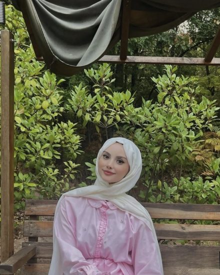 Güce Escort Gülsüm