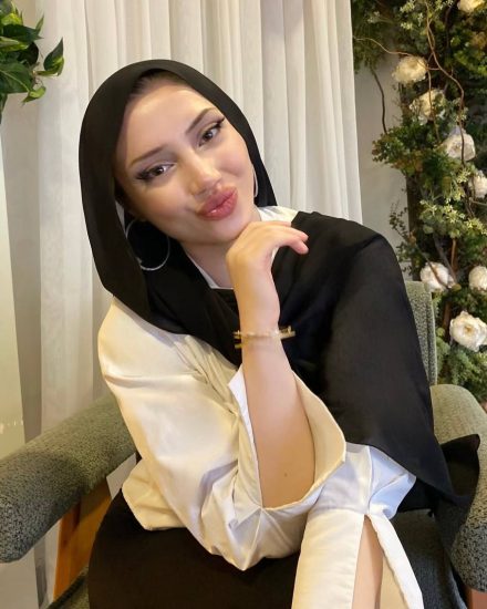 Yunusemre Escort Ceren