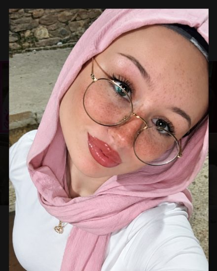 Çaldıran Escort Burcu