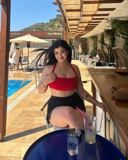 İmamoğlu Escort Yarenay