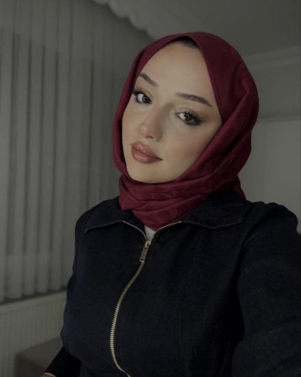 Sivaslı Escort Yonca