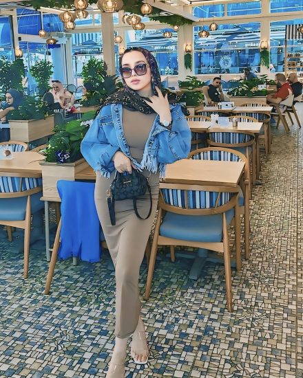 Sivaslı Escort Hacer