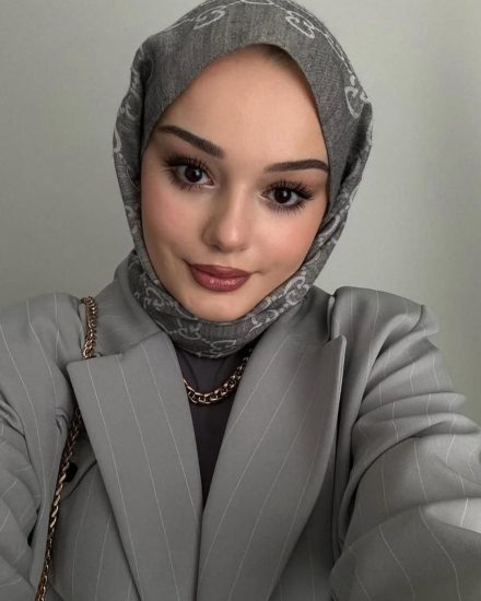 Çağlayancerit Escort Jülide