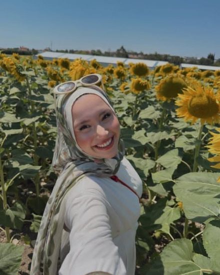 Sarıyahşi Escort Suna