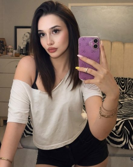 Arsuz Escort Jülide